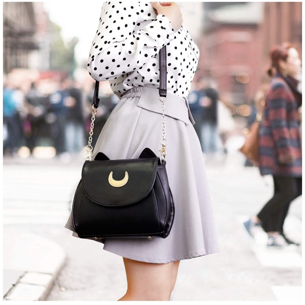Crossbody bag